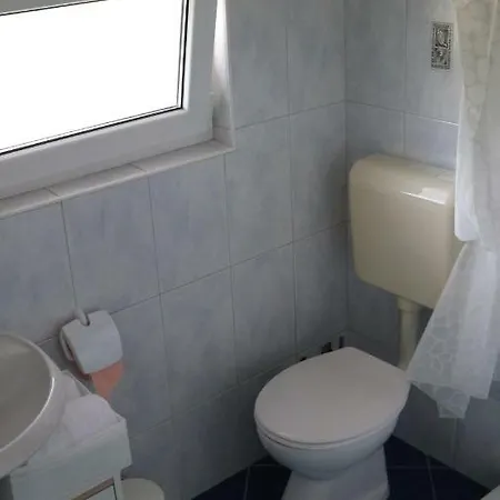 And V&m Guest house 4*